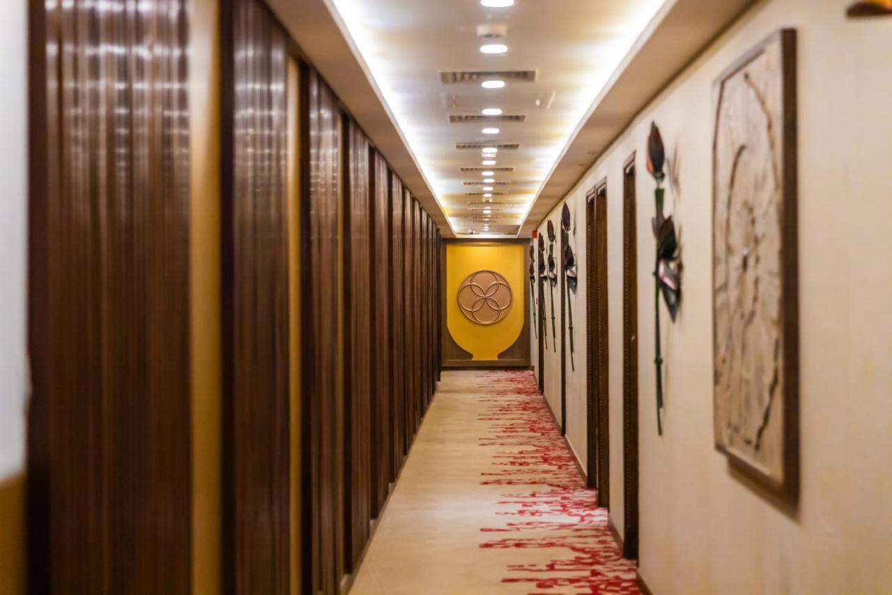 Hotel Shanti Palace Mahipalpur Neu-Delhi Exterior foto