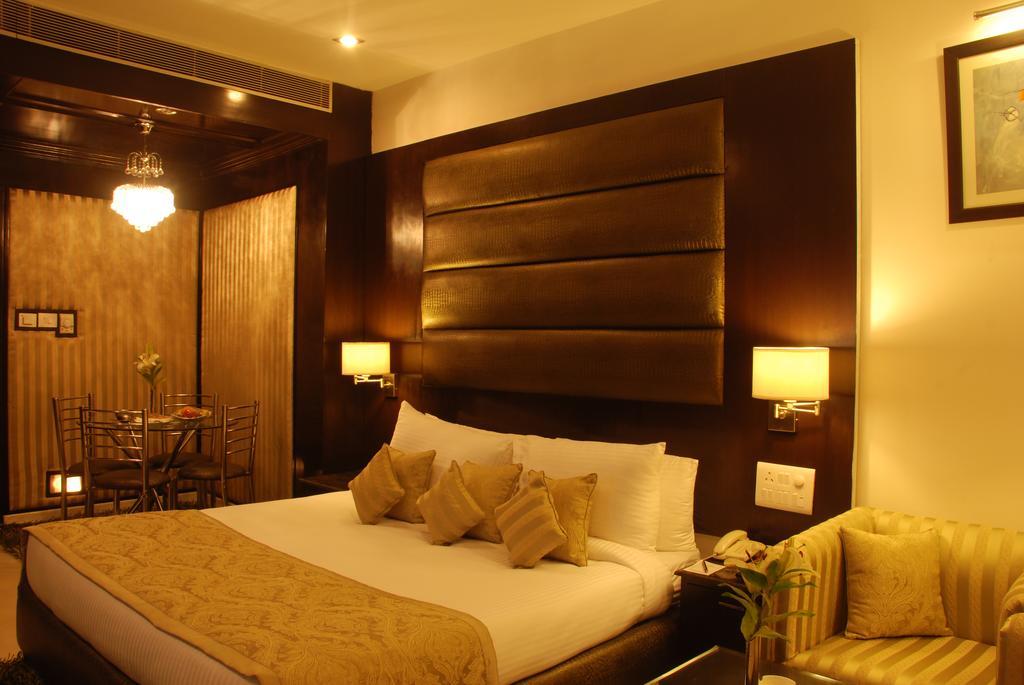 Hotel Shanti Palace Mahipalpur Neu-Delhi Exterior foto