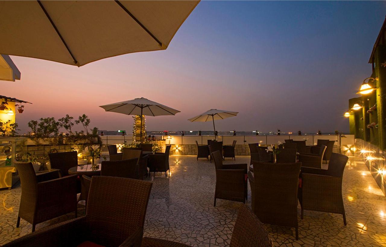 Hotel Shanti Palace Mahipalpur Neu-Delhi Exterior foto